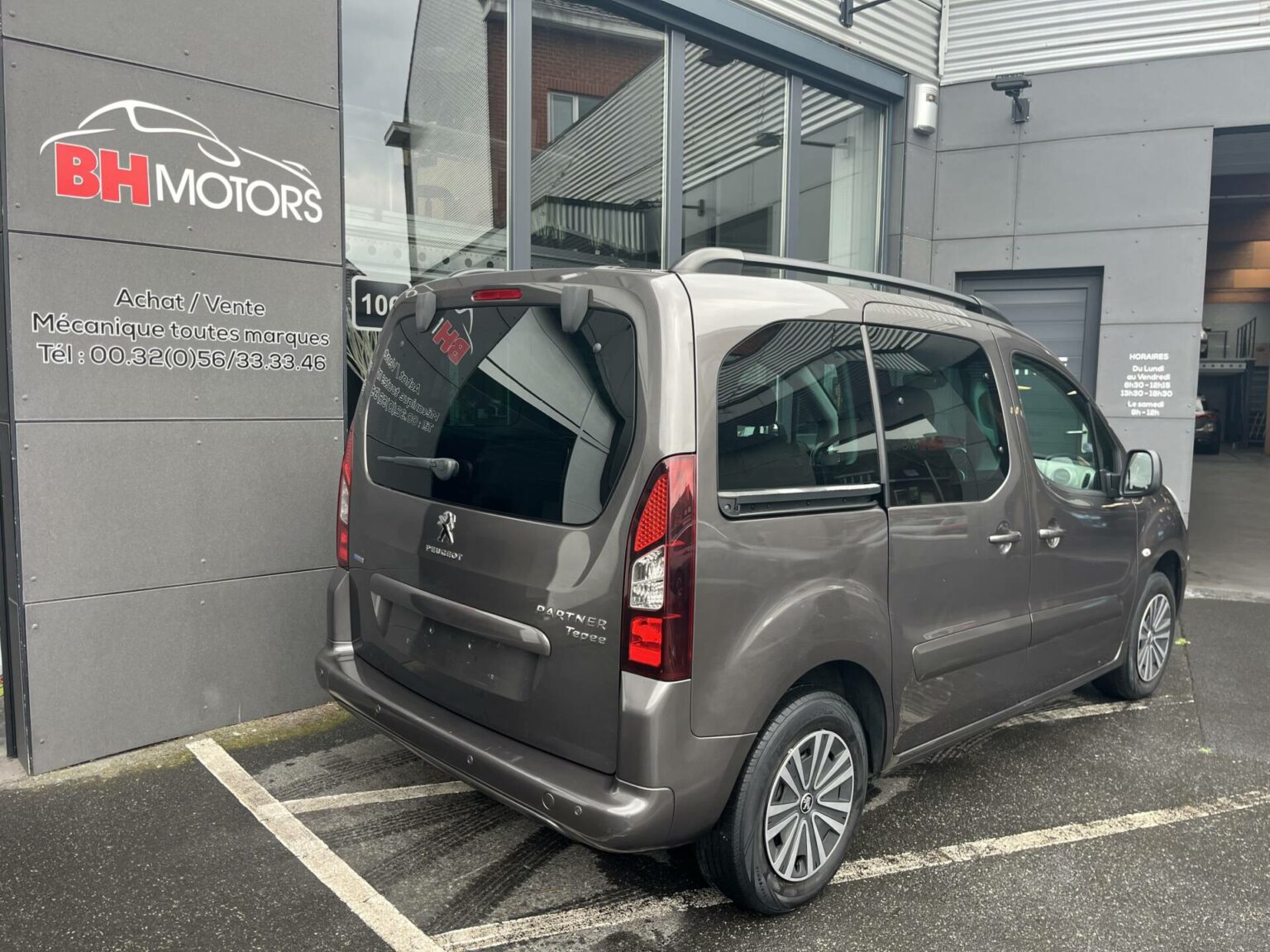 Véhicule occasion BH Motors