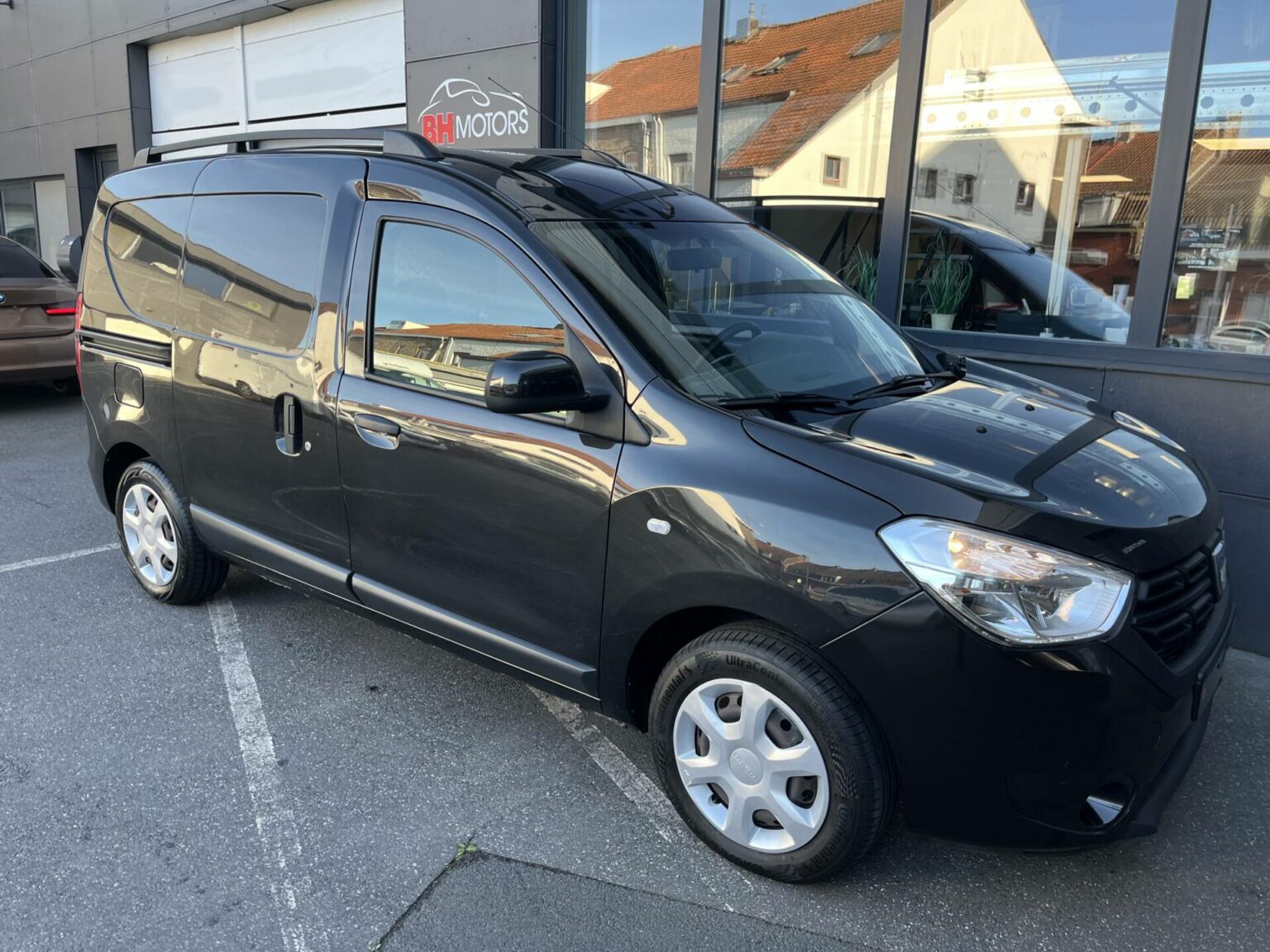 Véhicule occasion BH Motors